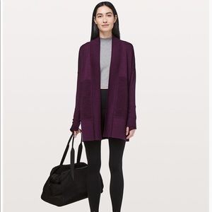 Lululemon Sit In Lotus Wrap size 4